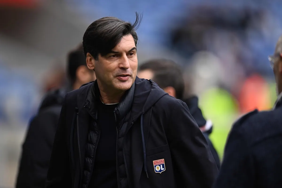 Fenerbahçe'nin rakibi Lyon'da teknik direktör krizi