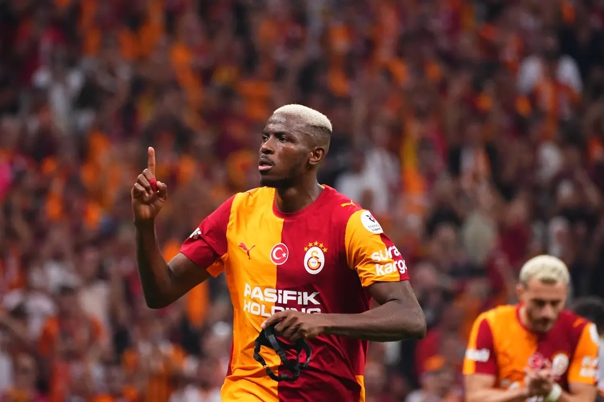 Osimhen'in sakatlık sonrası dönüş tarihi belli oldu