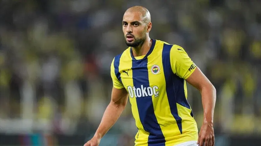 Fenerbahçe'de Amrabat İstanbul'a geldi
