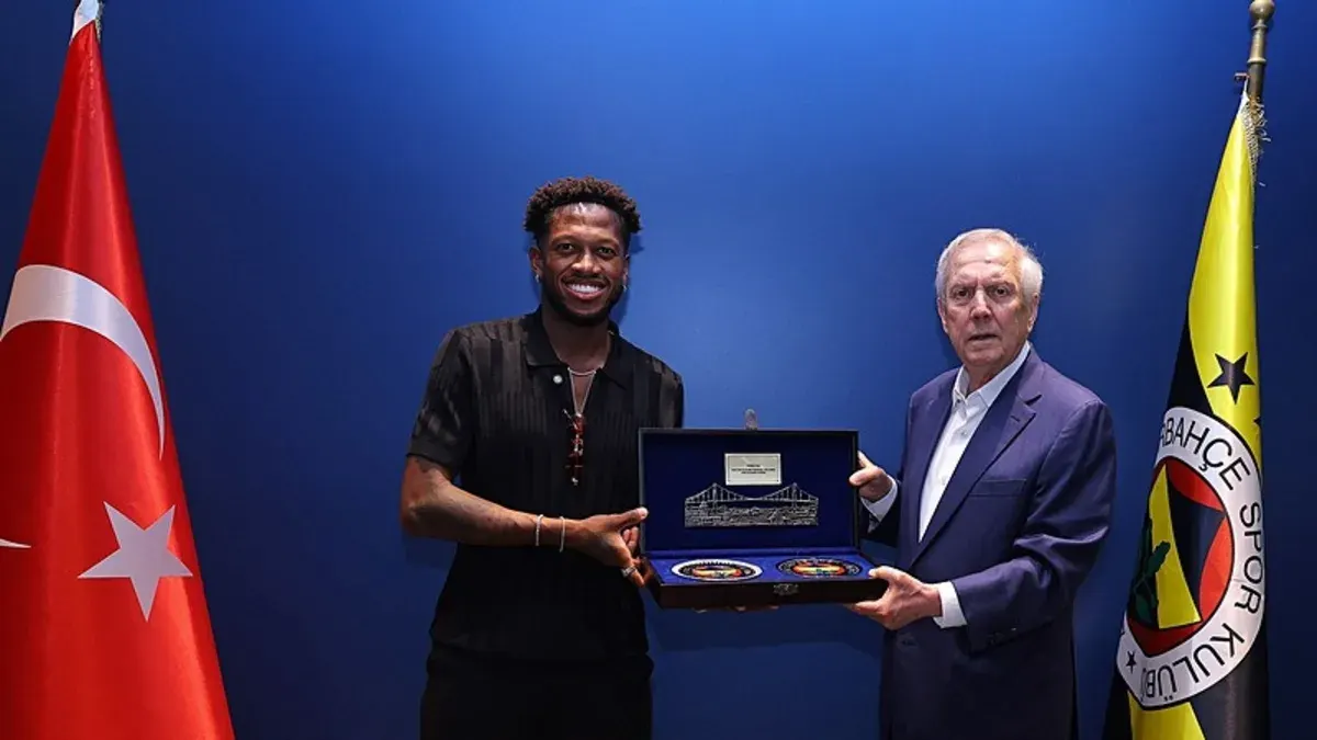 Fred, Fenerbahçe'ye veda etti