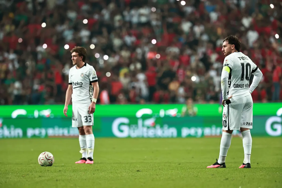 Beşiktaş'ı 29 günde 8 kritik maç bekliyor