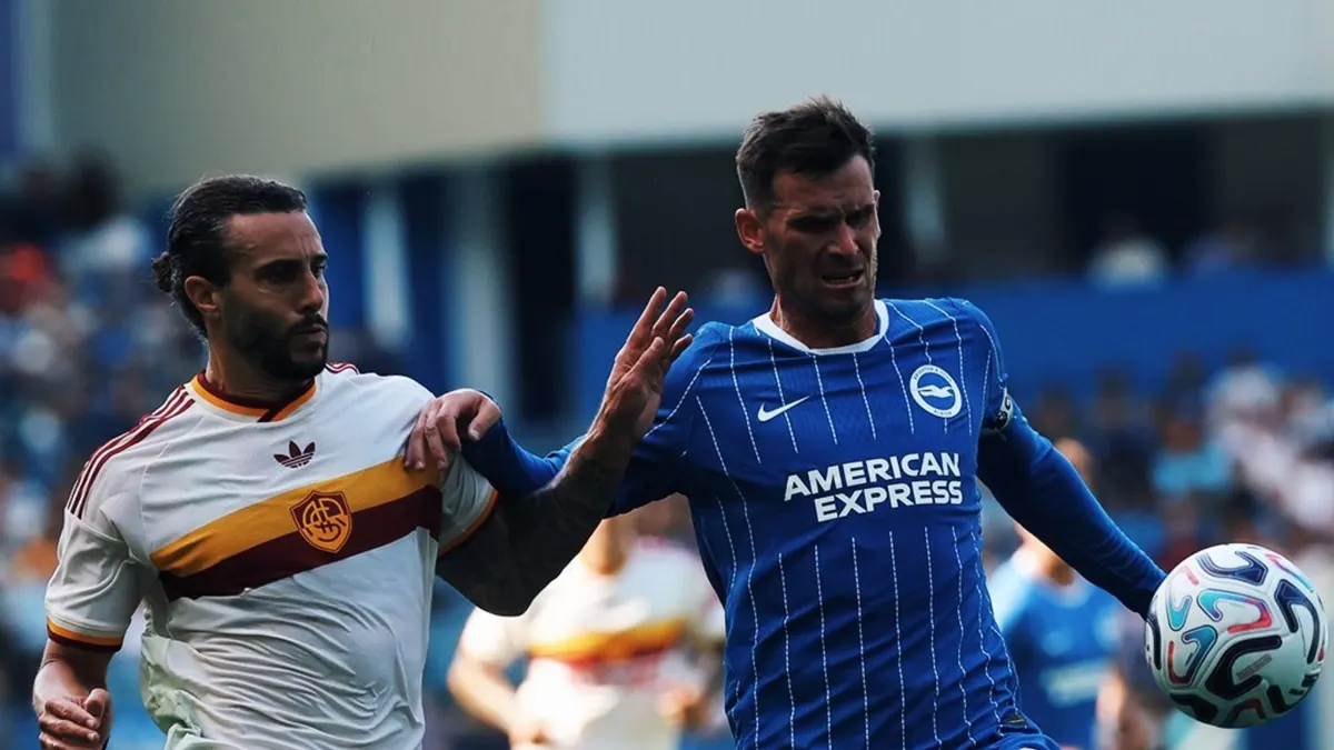 Ferdi Kadıoğlu'nun Brighton'ı Roma'yı 3-0 yendi
