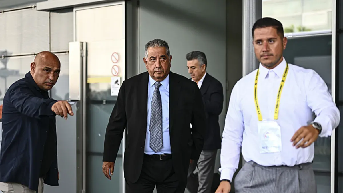 Mahmut Uslu'dan sert hakem eleştirisi