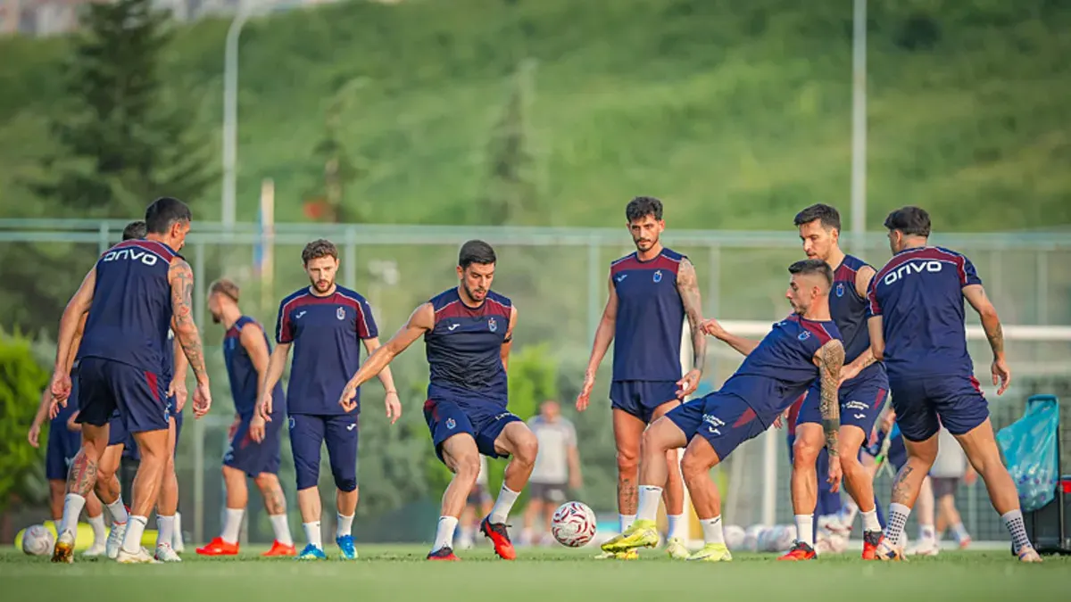Trabzonspor'da Kasımpaşa mesaisi sürüyor