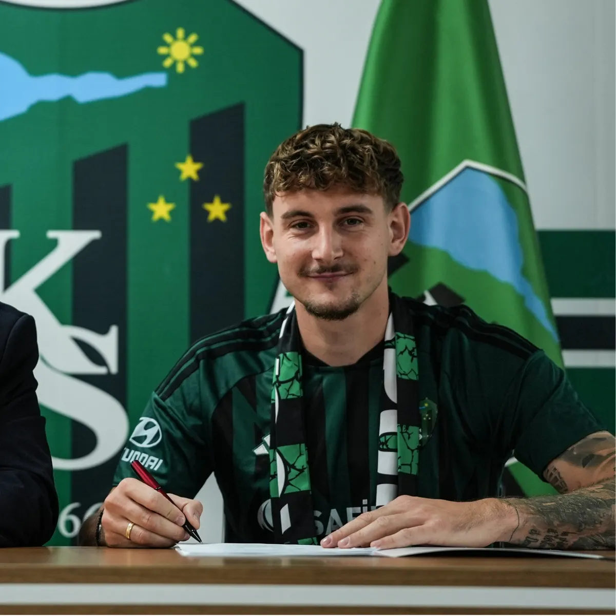 Kocaelispor'a Hırvat stoper Maglica'dan imza