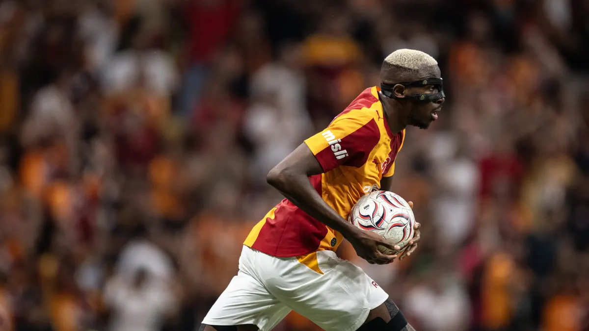 Galatasaray'ın Erzurumspor kampı kadrosu açıklandı