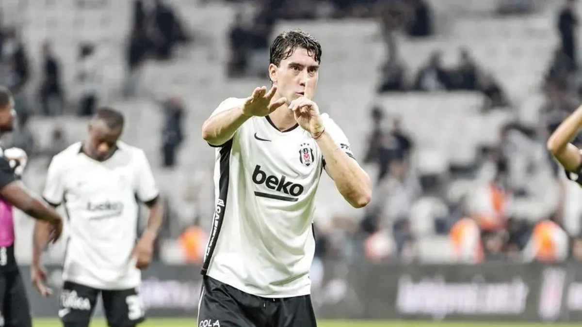 Vlahovic, Beşiktaş'ta ilk 11'e dönüyor