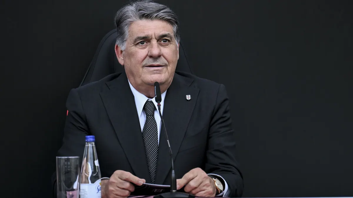 Beşiktaş Başkanı Adalı'ya PFDK'dan 15 gün ceza