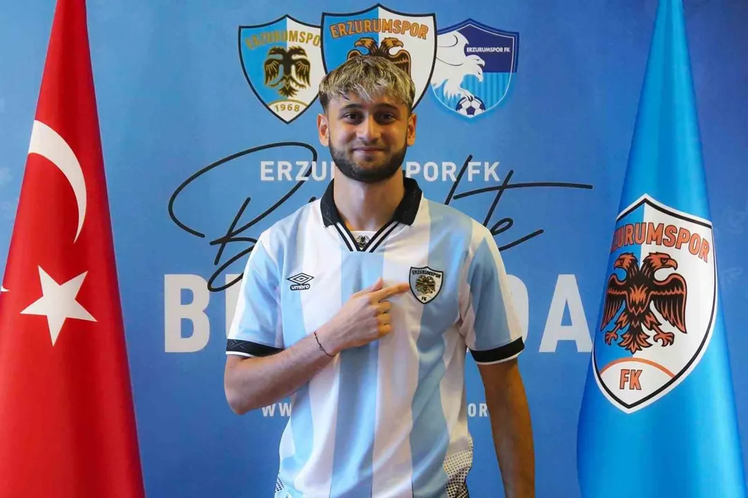 Erzurumspor'a Azerbaycanlı santrfor Akhundzada