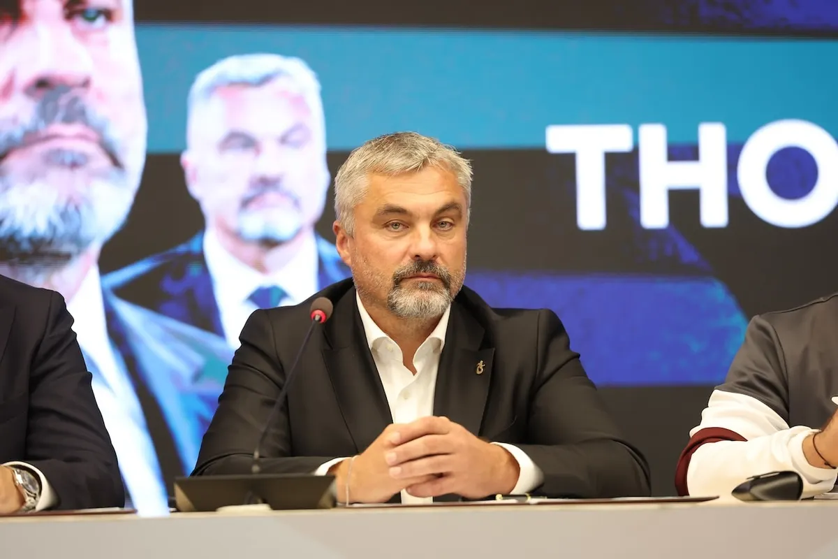 Thomas Reis, Trabzonspor ile resmen imzaladı