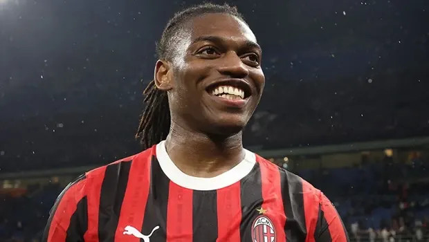 Milan, Leao'nun bonservis fiyatını düşürdü