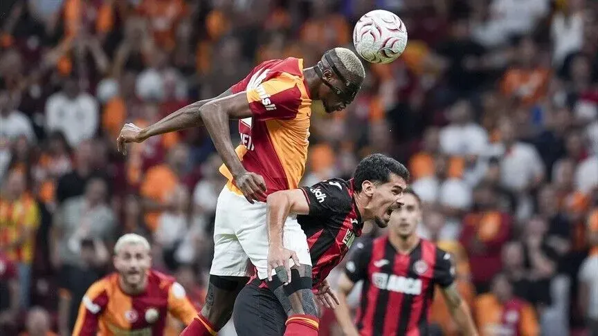 Galatasaray, sezona Çorum FK ile 2-2 berabere başladı