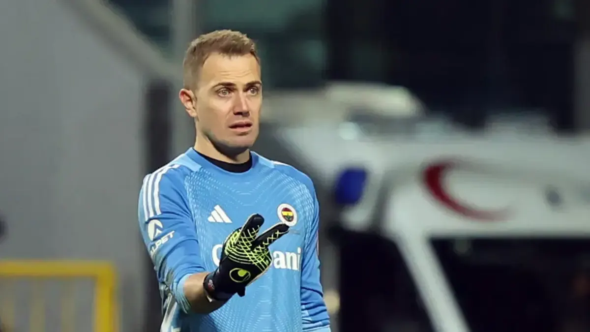Fenerbahçe'de Mert Günok sakatlığı açıklandı