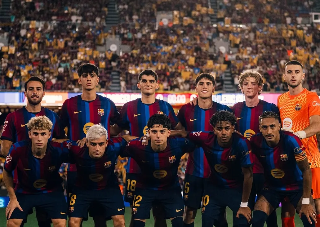 Galatasaray'ın Şampiyonlar Ligi rakibi Barcelona uçuyor