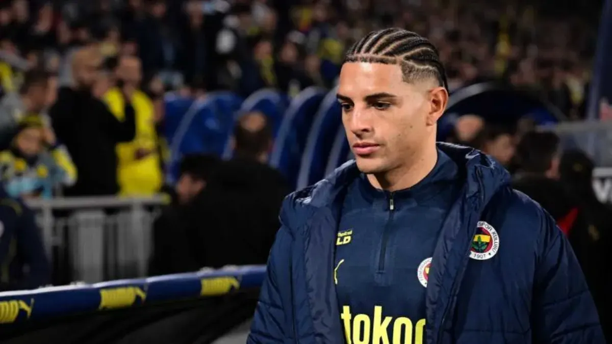 Fenerbahçe'de Oosterwolde ve Diego Carlos ayrılığa yakın