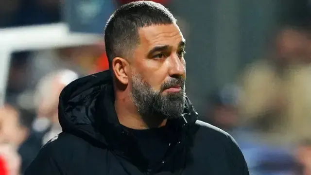 Arda Turan Trabzonspor'u Galatasaray sadakatiyle reddetti