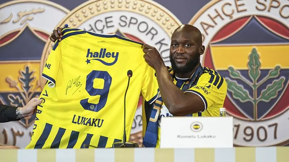 Fenerbahçe'de forma numaraları netleşti