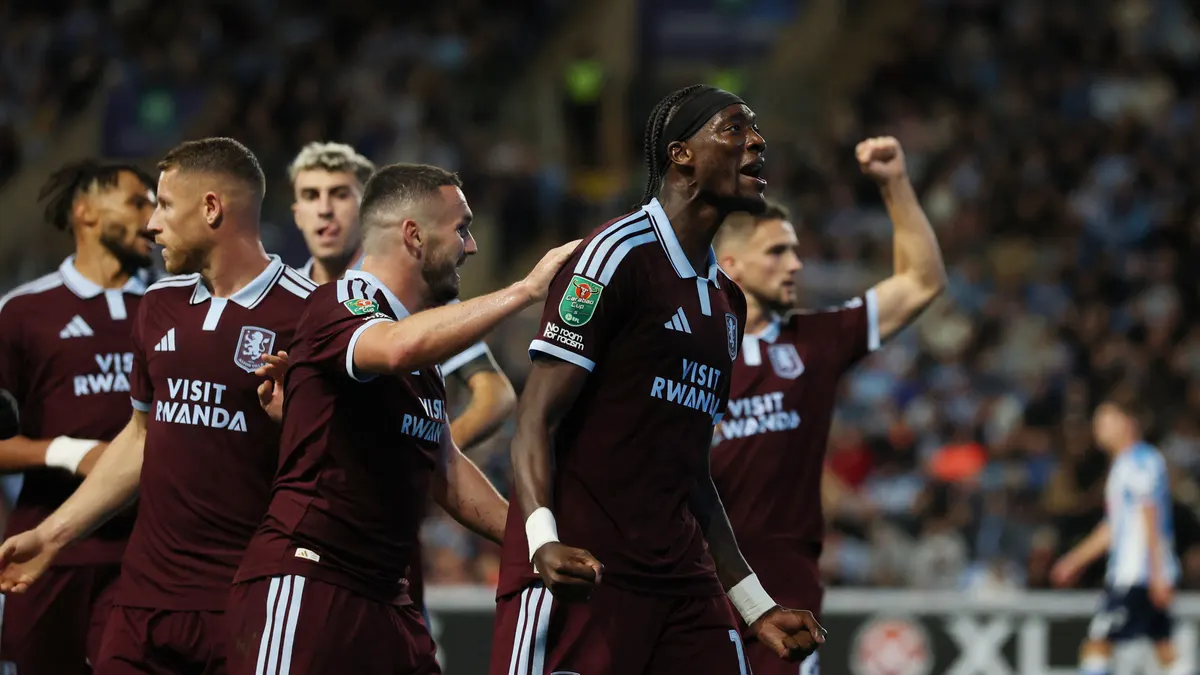 Eski Beşiktaşlı Abraham'dan Villa'ya kupada 2 gol