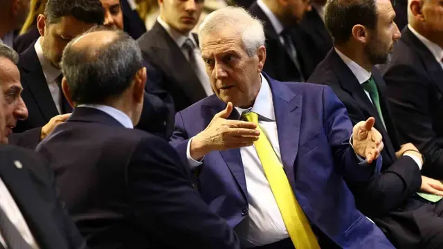 Aziz Yıldırım ile Dursun Özbek aynı karede görüntülendi