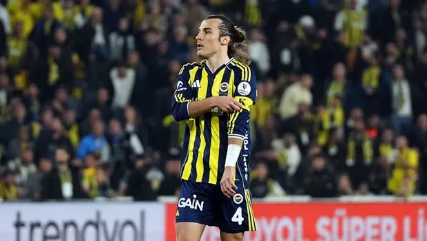 Fenerbahçe, Çağlar Söyüncü'nün ayrılığını TFF'ye bildirdi