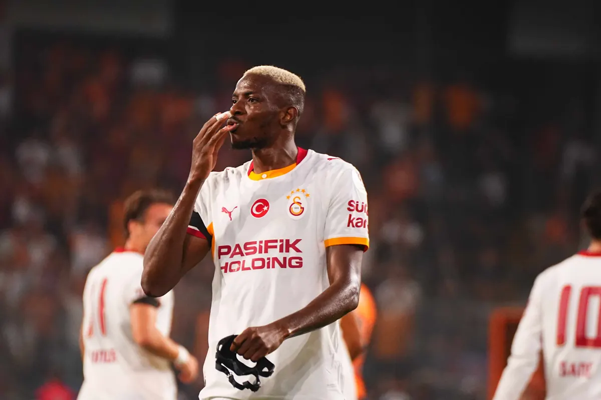 Osimhen'in dönüş tarihi belli oldu: Hedef Barcelona maçı