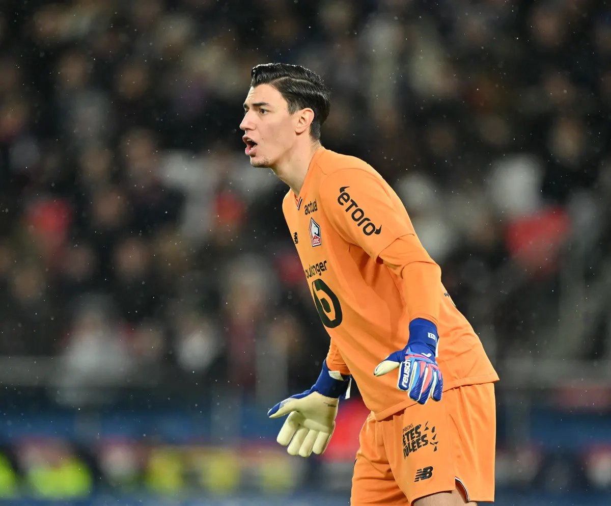 Berke Özer'den Toulouse deplasmanında 9 kurtarış