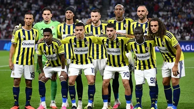Fenerbahçe, Lyon'u yenerek lig aşamasına yükseldi