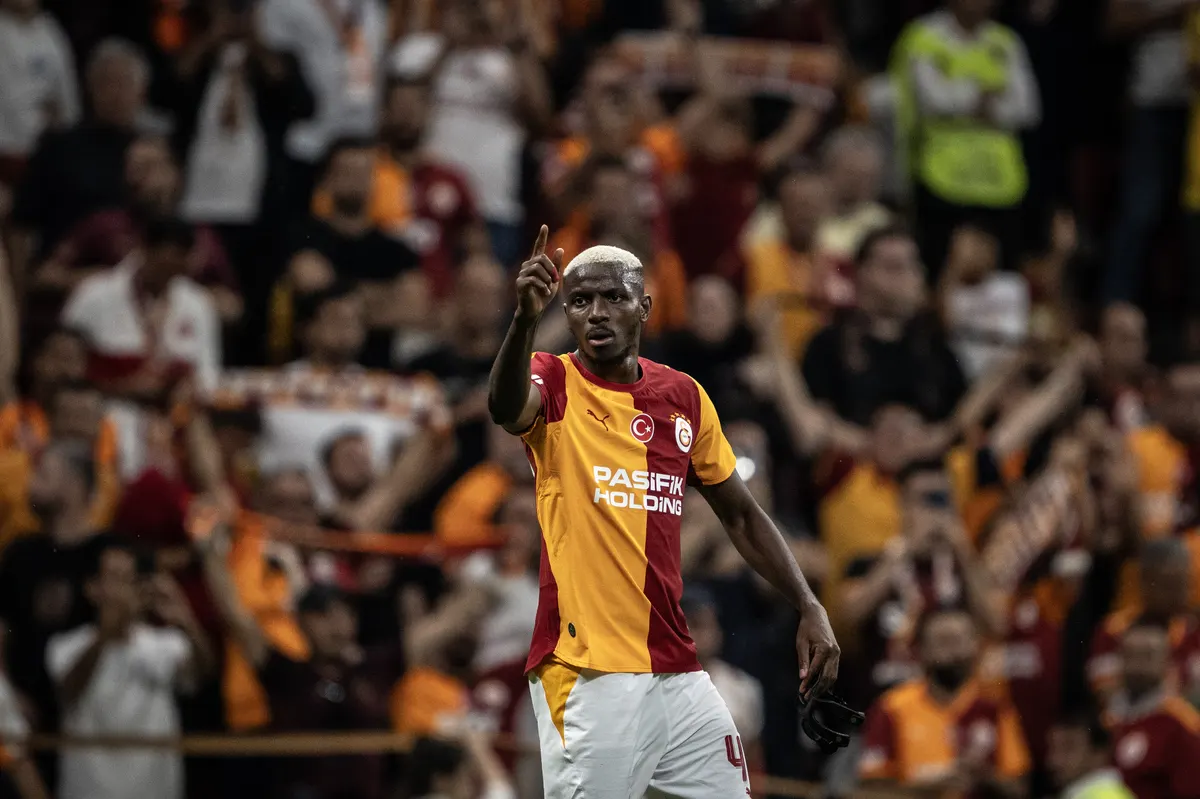 Galatasaray'da Osimhen'e İngiliz kulüplerinden ilgi