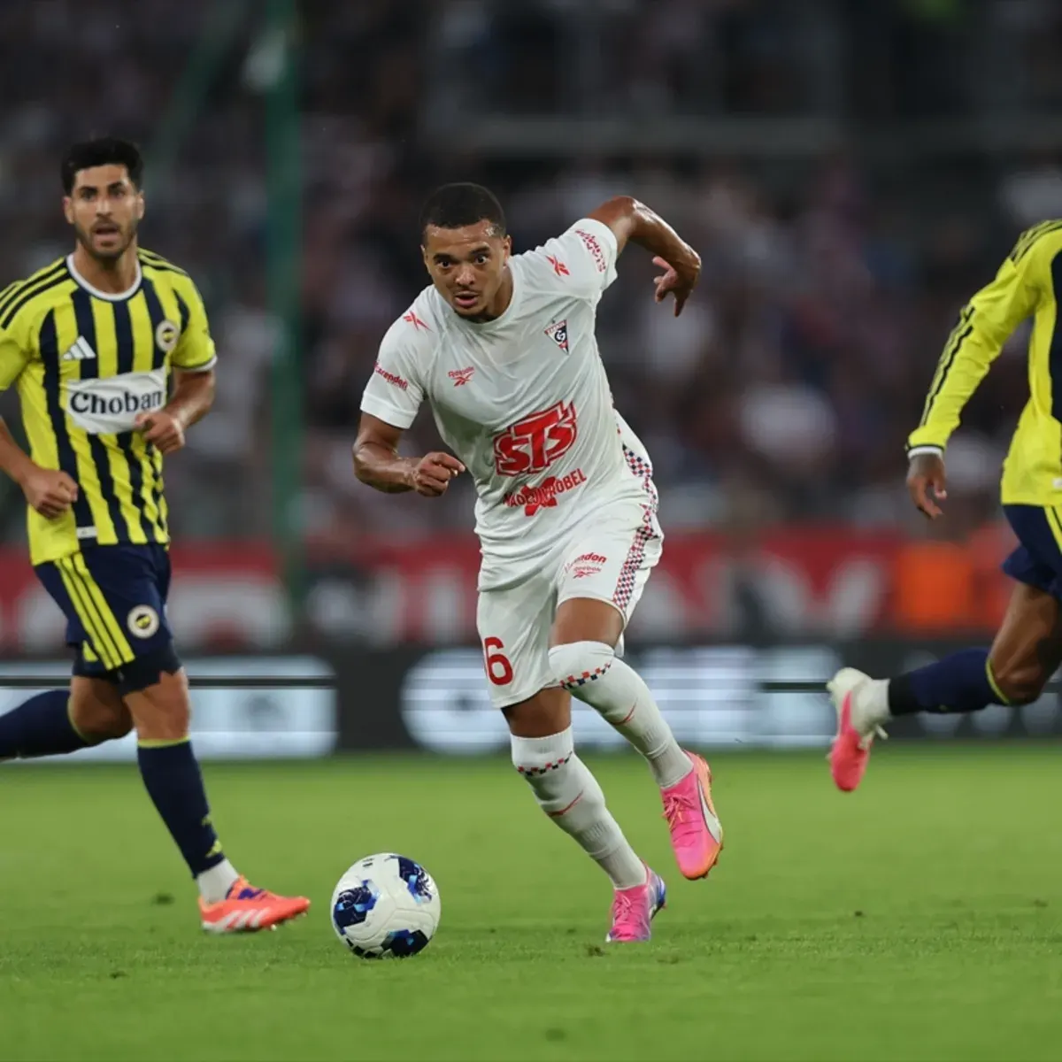 Fenerbahçe turladı, rakip Sturm Graz oldu