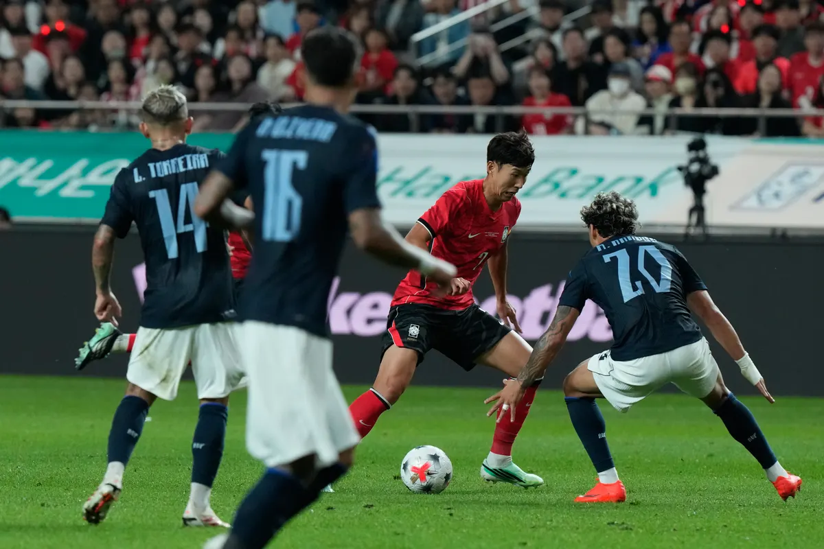 Hazırlık maçında Uruguay, Güney Kore'yi 4-1 yendi