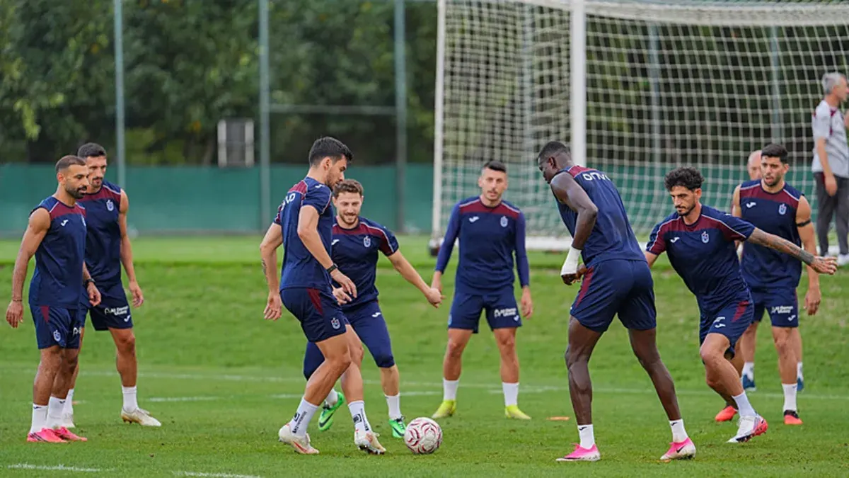 Trabzonspor'dan Ferencvaros maçı öncesi taktik çalışma