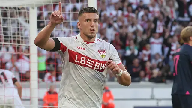 Galatasaray'ın istediği Demirovic'ten CL'de hat-trick