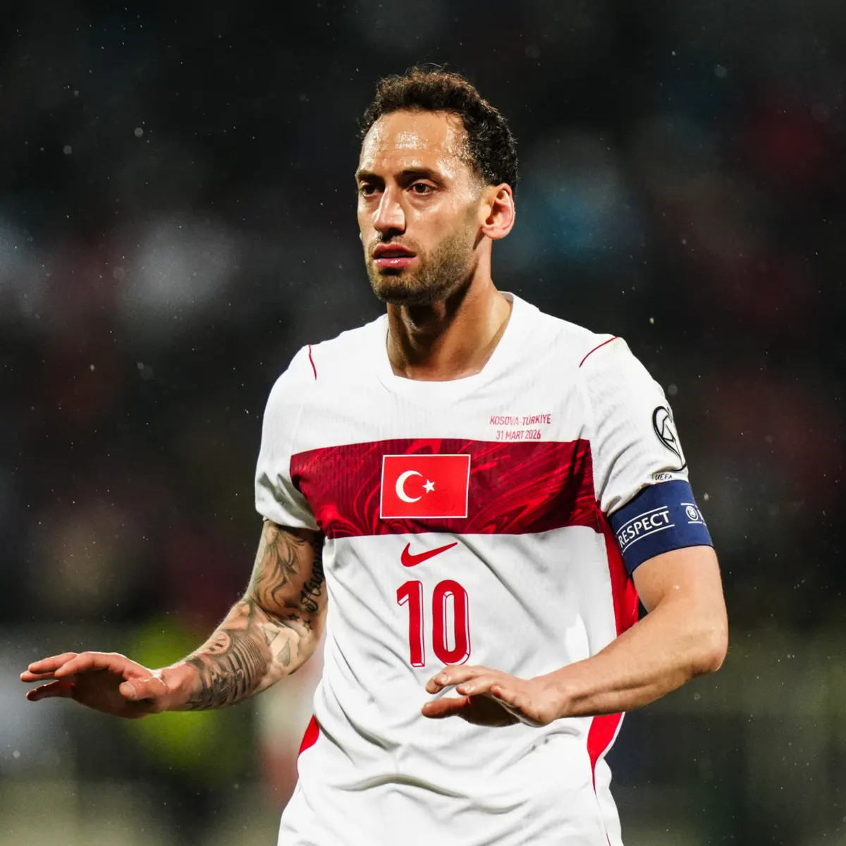 Hakan Çalhanoğlu: Sözleşme konusunda görüşme yok