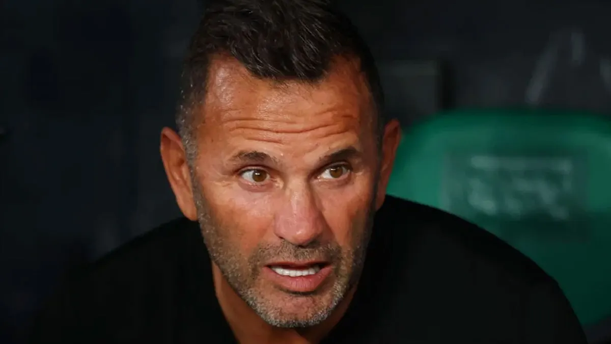 Okan Buruk'tan Sporting maçı sonrası hakem tepkisi