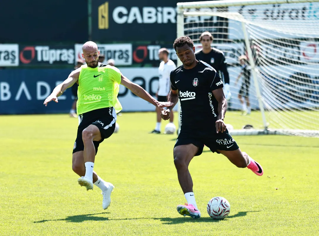Beşiktaş'ta Uduokhai'ye üç kulüpten teklif geldi