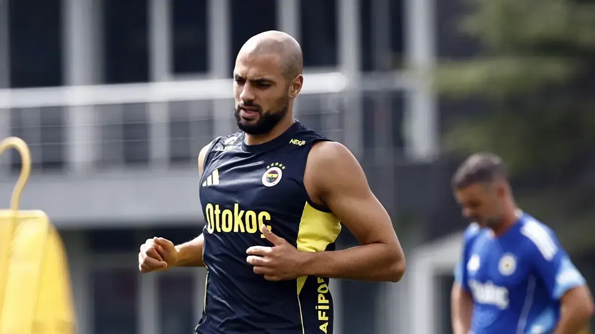 Fenerbahçe'de Amrabat'ın Betis'e transferi durdu