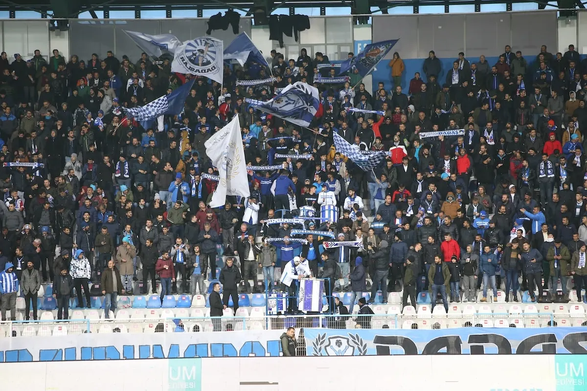 Erzurumspor'a stadyum müjdesi: Tam kapasite açılacak