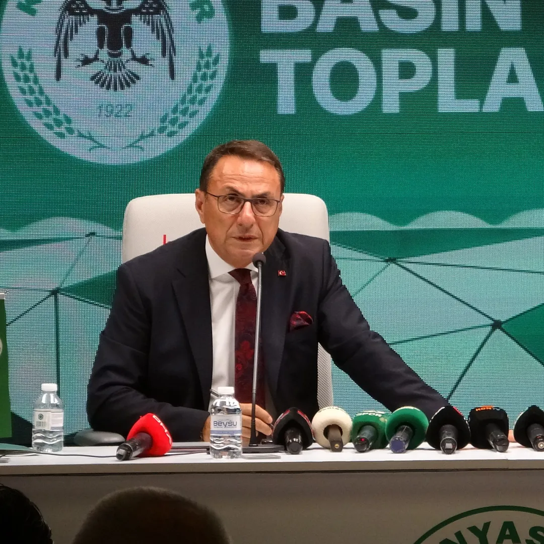 Konyaspor'da hedef: Ligi zirveye yakın bitirmek