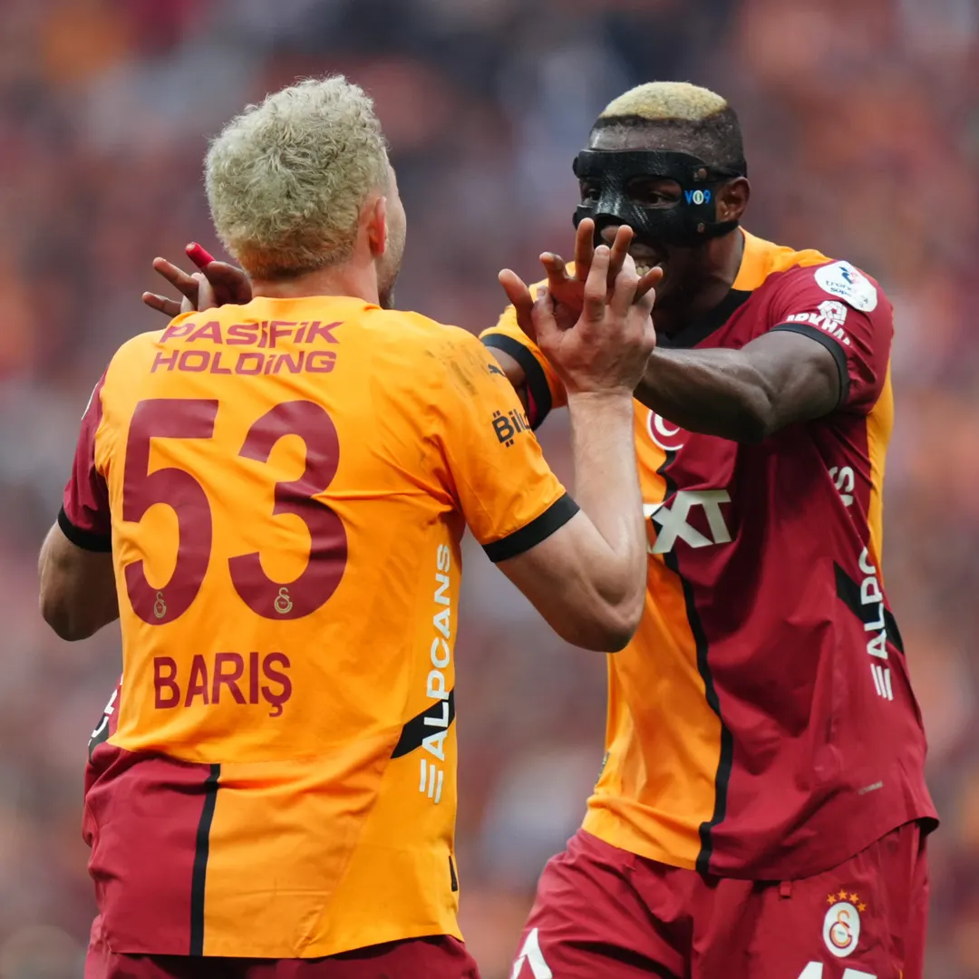 Galatasaray, Barış Alper ve Osimhen'i satmıyor