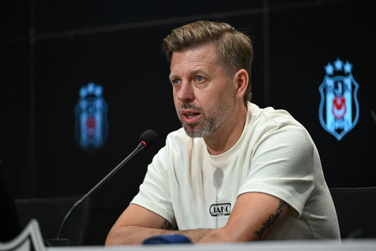 Beşiktaş'a elenen Hradec'in hocası: Atmosfer etkiledi