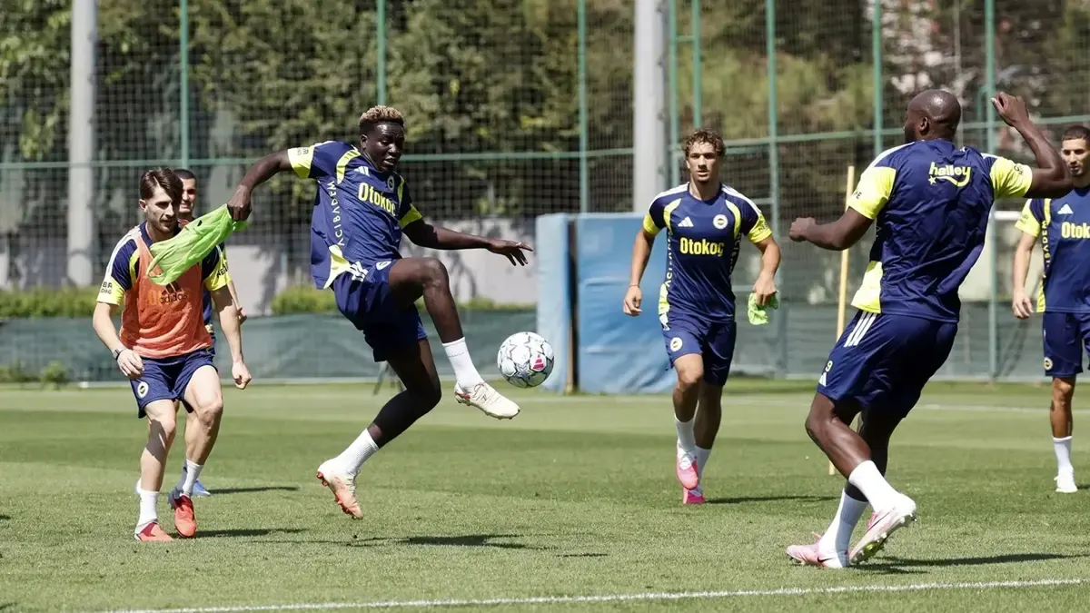 Fenerbahçe'de Roma hazırlıkları başladı