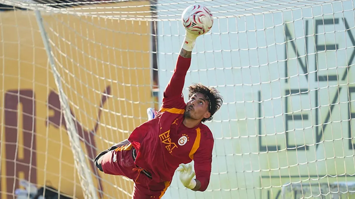 Galatasaray'da Erzurumspor mesaisi sürüyor