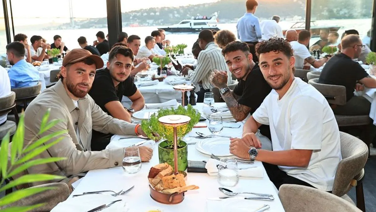 Italiano, Beşiktaş'ı Zalgiris maçı öncesi yemekte topladı