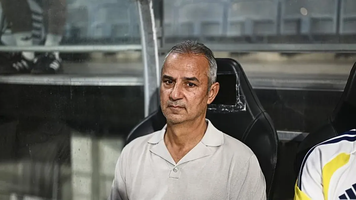 Fenerbahçe'de İsmail Kartal'ın tercihleri tartışılıyor