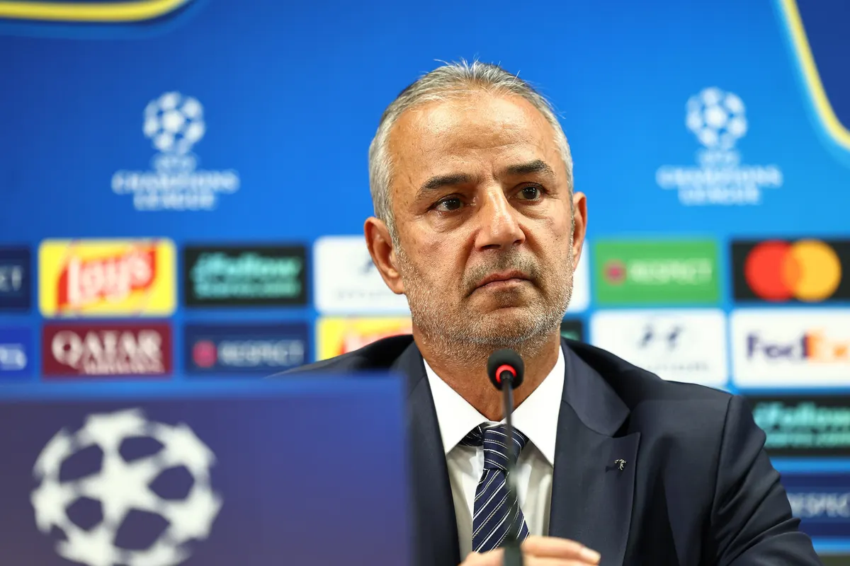 Fenerbahçe'de İsmail Kartal ile yola devam kararı