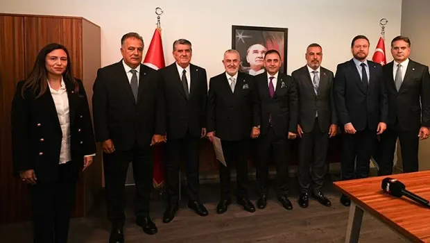 Beşiktaş'ta Adalı'nın yönetim kurulu listesi açıklandı