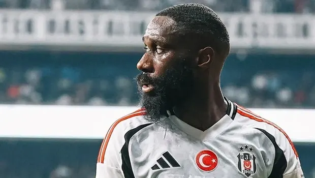 Masuaku, Konyaspor'a imza attı