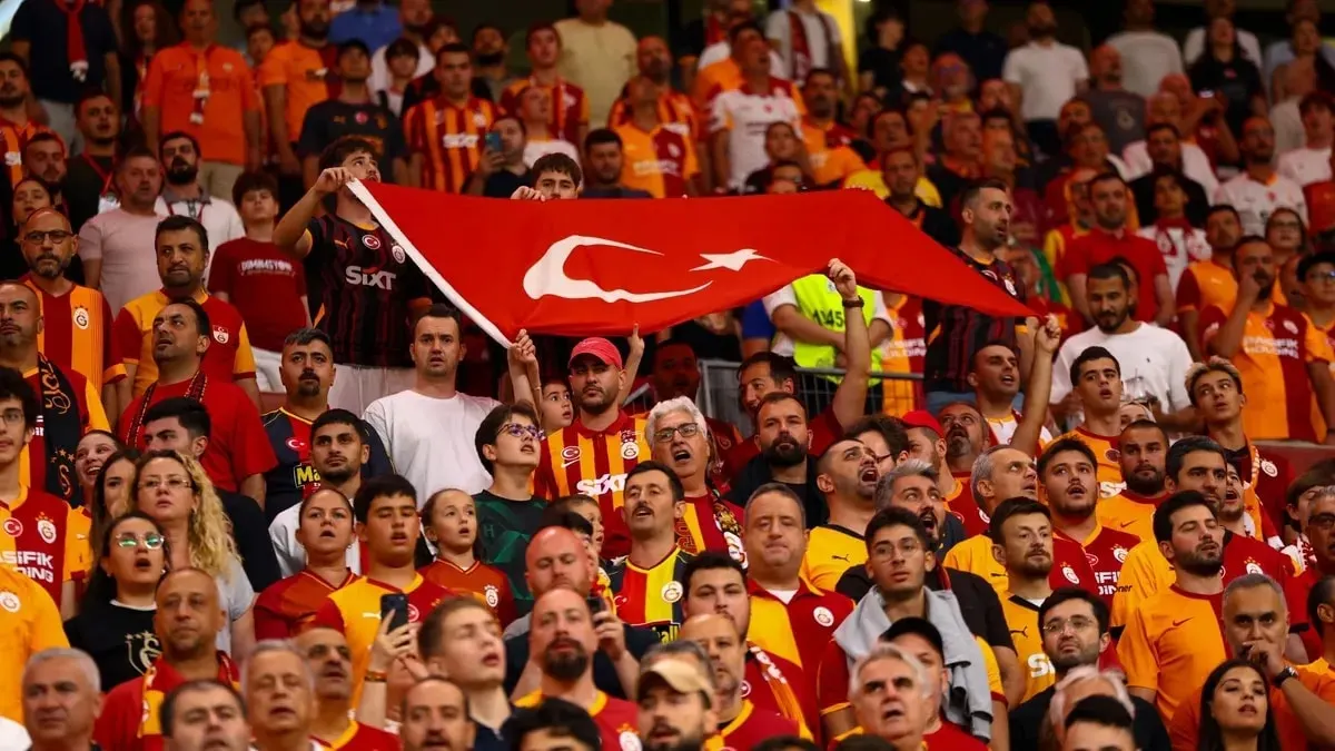 Galatasaray'da Batrakov Göztepe karşısında forma giyebilir