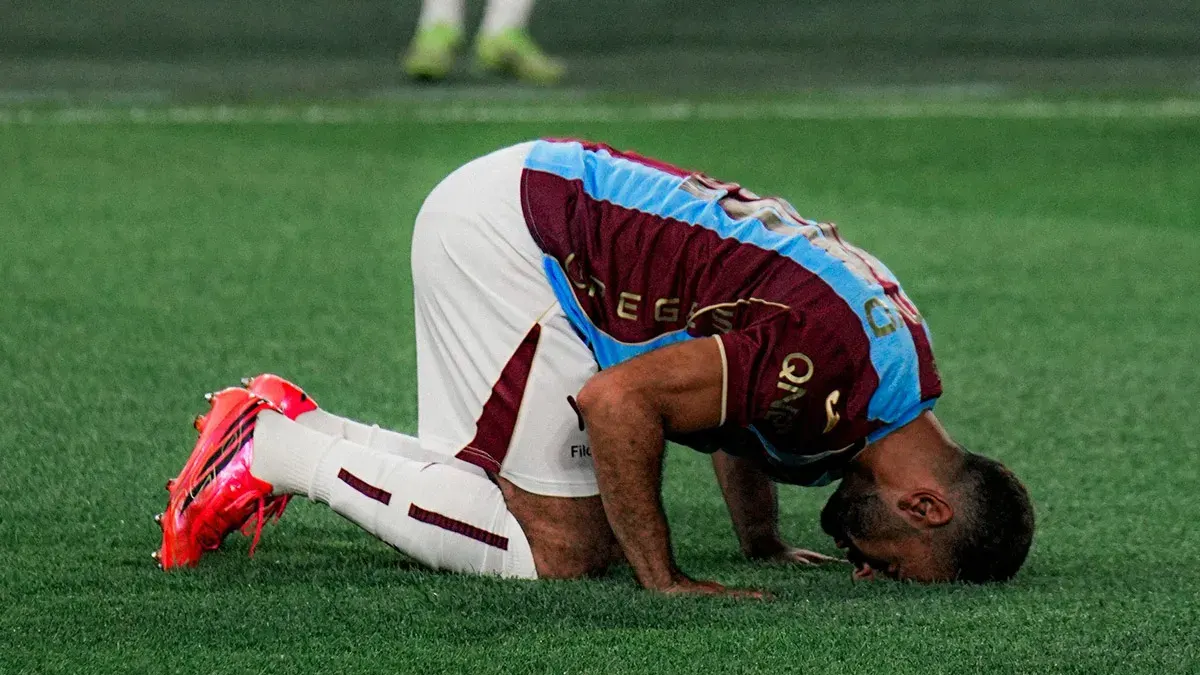 Muhammed Salah, Başakşehir filesini iki kez havalandırdı