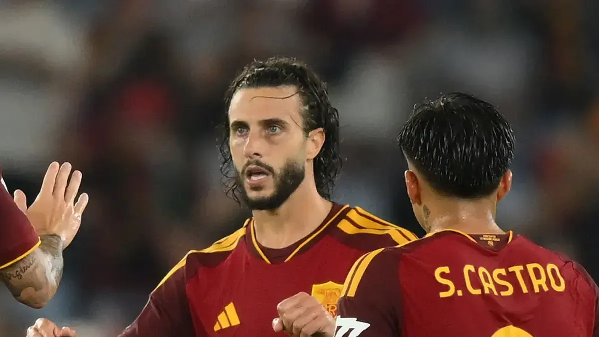 Fenerbahçe'nin rakibi Roma, Atalanta'yı 2-1 yendi